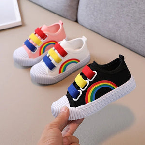 Kids fashion rainow print style non-slip shoes for girls